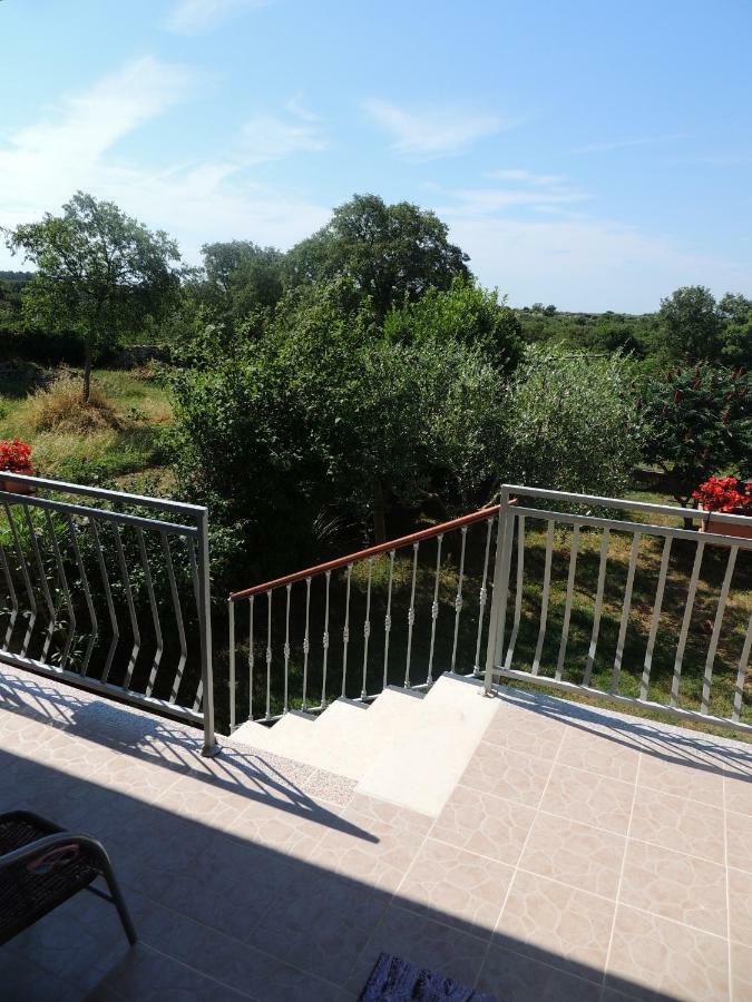 Apartman Sole Bale Exterior photo